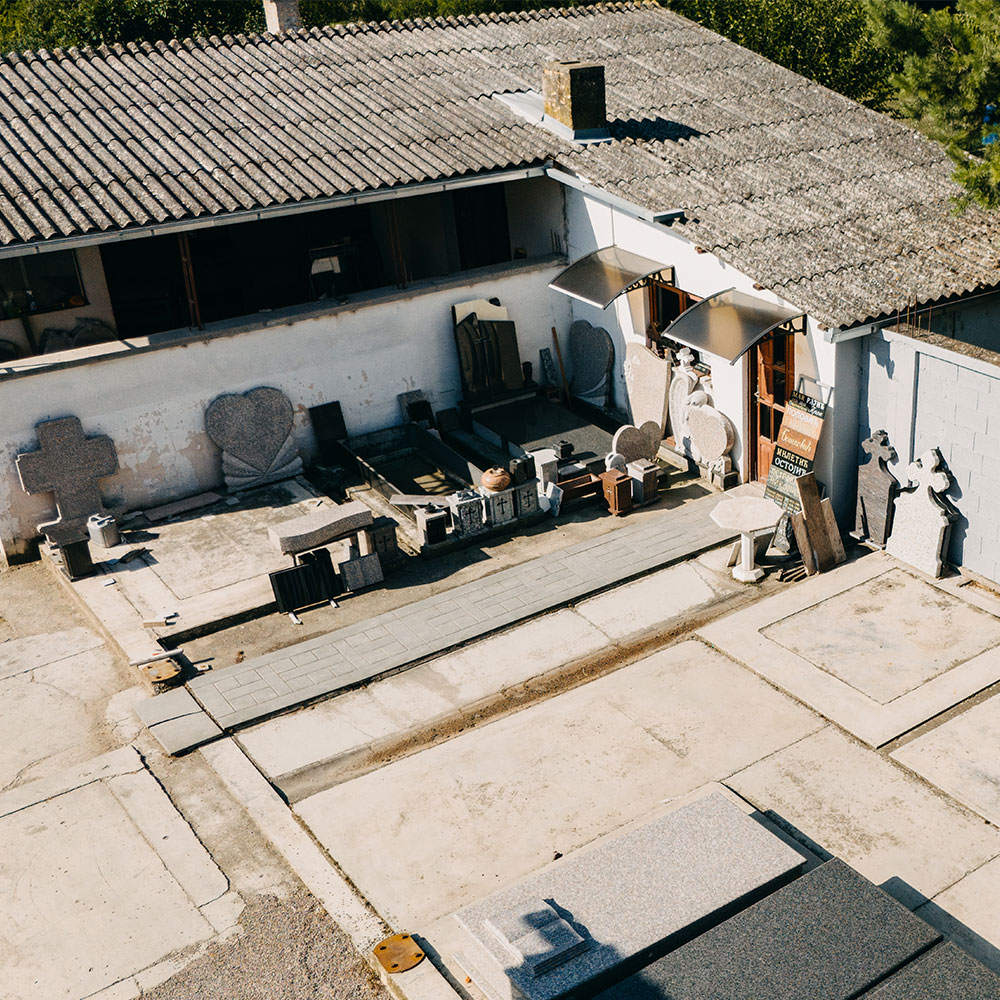 Prodaja kamenih ploča