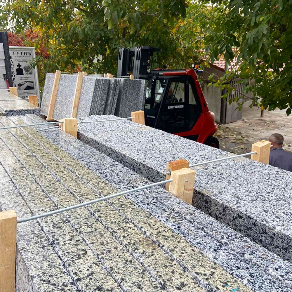 Prodaja ploča od prirodnog kamena